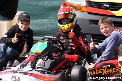 vlnr: Stan Pex - Jorrit Pex - Max Verstappen